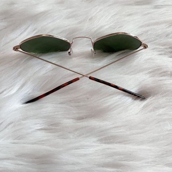 UNISEX TRENDY SUNGLASSES - Picture 2 of 3